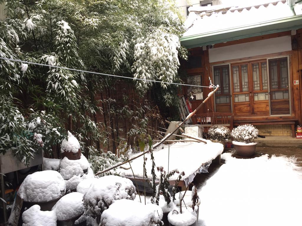 Gongsimga Hanok Guesthouse Seoel Buitenkant foto