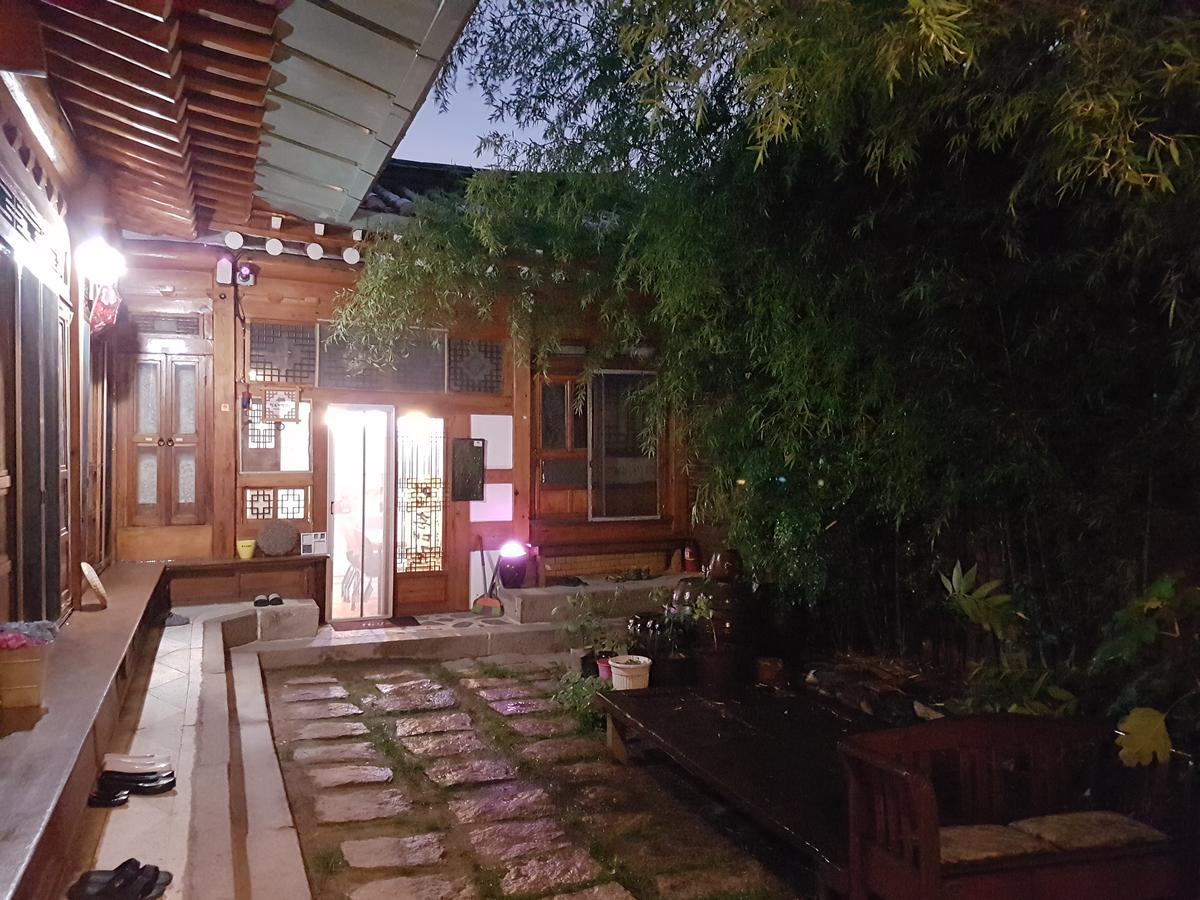 Gongsimga Hanok Guesthouse Seoel Buitenkant foto