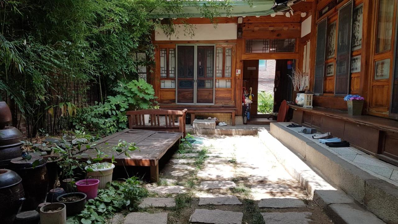 Gongsimga Hanok Guesthouse Seoel Buitenkant foto