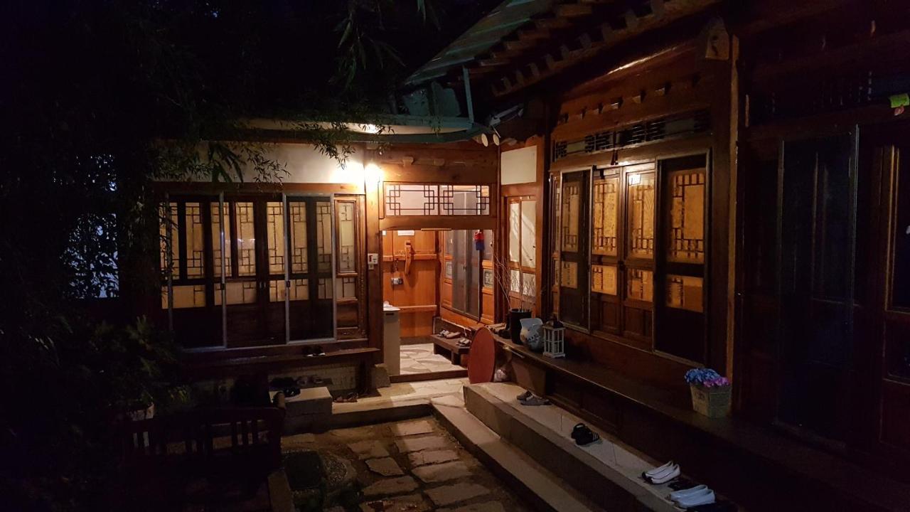 Gongsimga Hanok Guesthouse Seoel Buitenkant foto