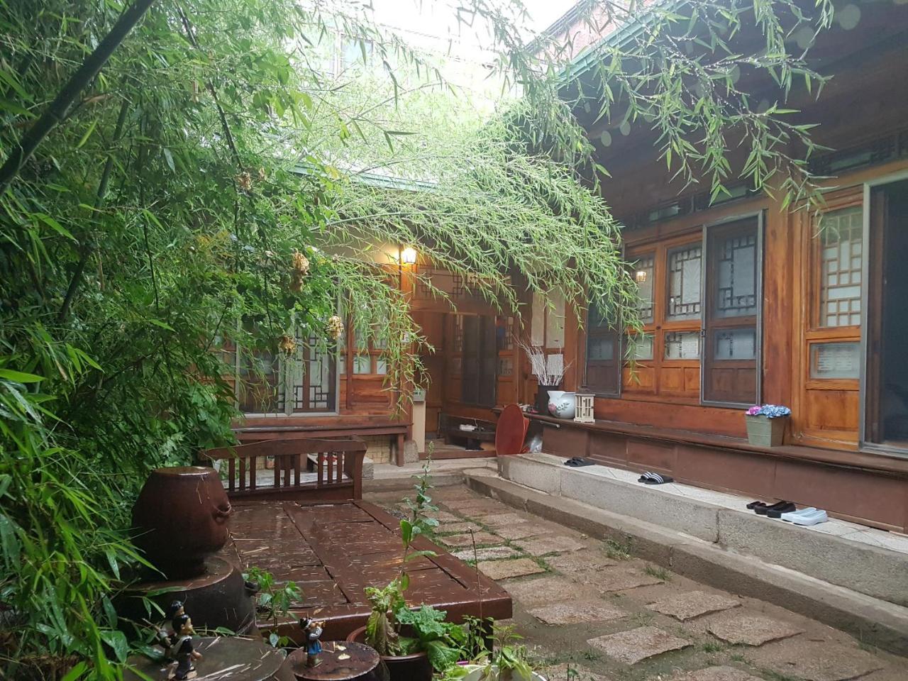 Gongsimga Hanok Guesthouse Seoel Buitenkant foto